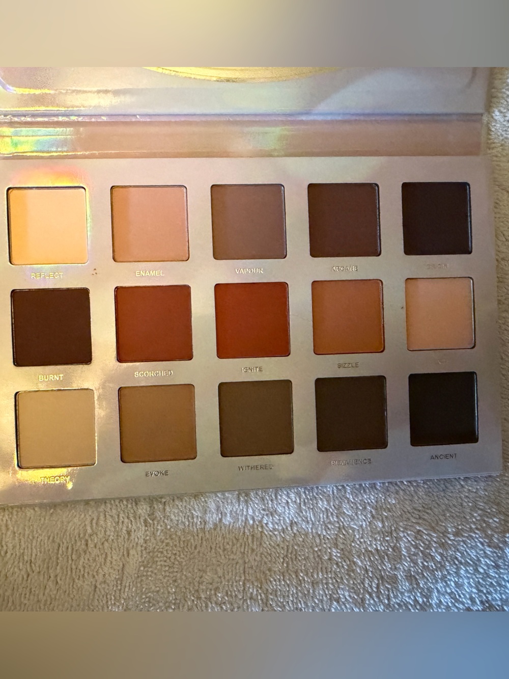 Blend bunny cosmetics Ellis 2 warm palette